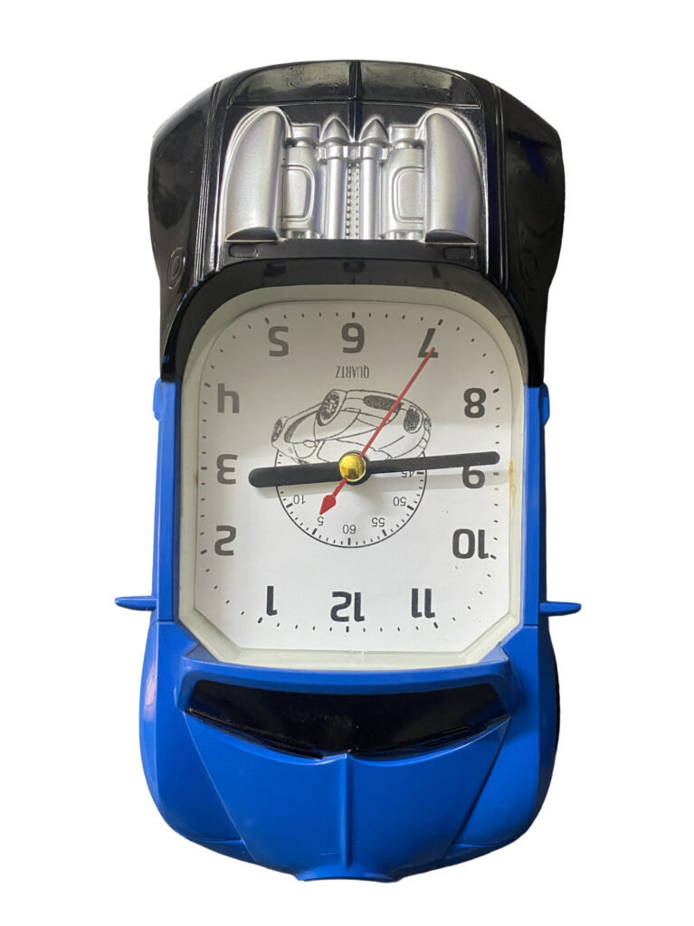 Classic Car-Shaped Clock
