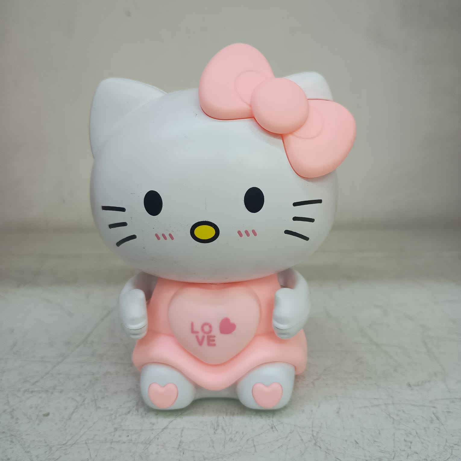Hello Kitty “Love” Figurine